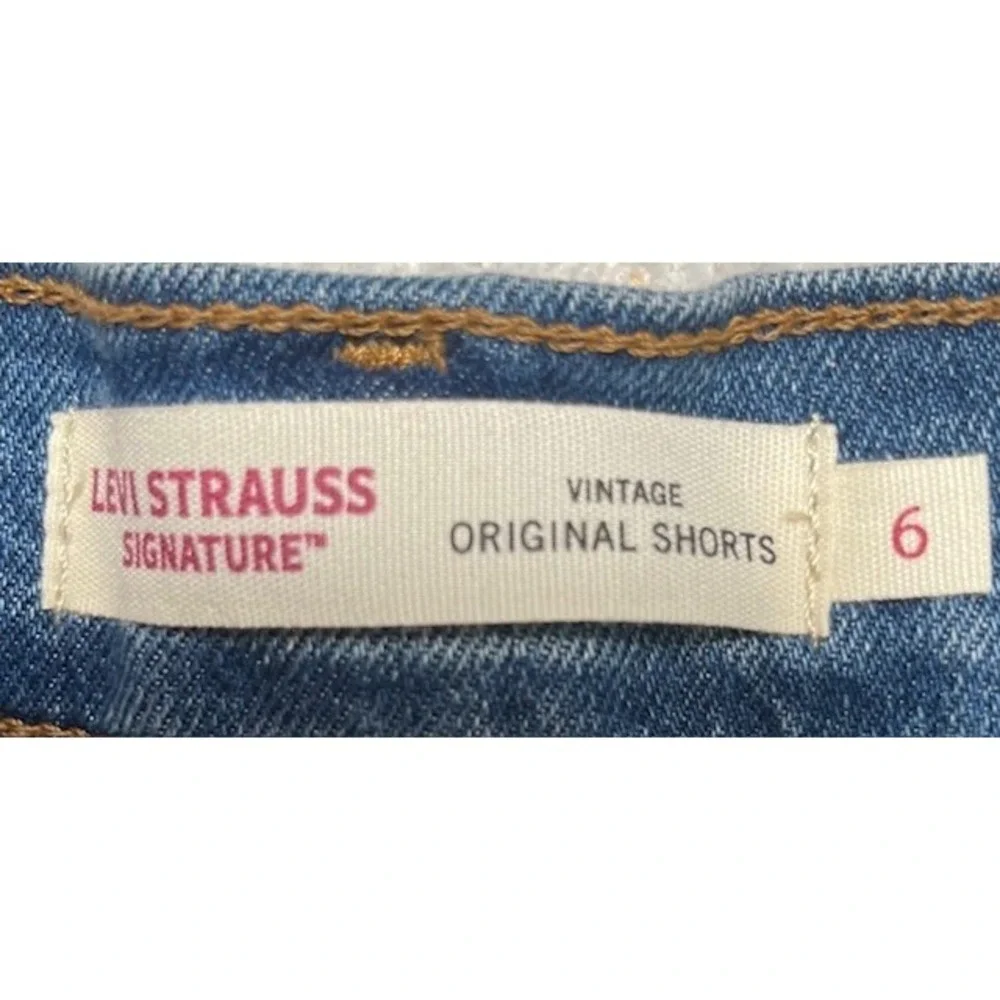 Levi Strauss Womens Sz 6 Vintage Original Shorts Raw Distress 4in NWT-1423 - Picture 5 of 5